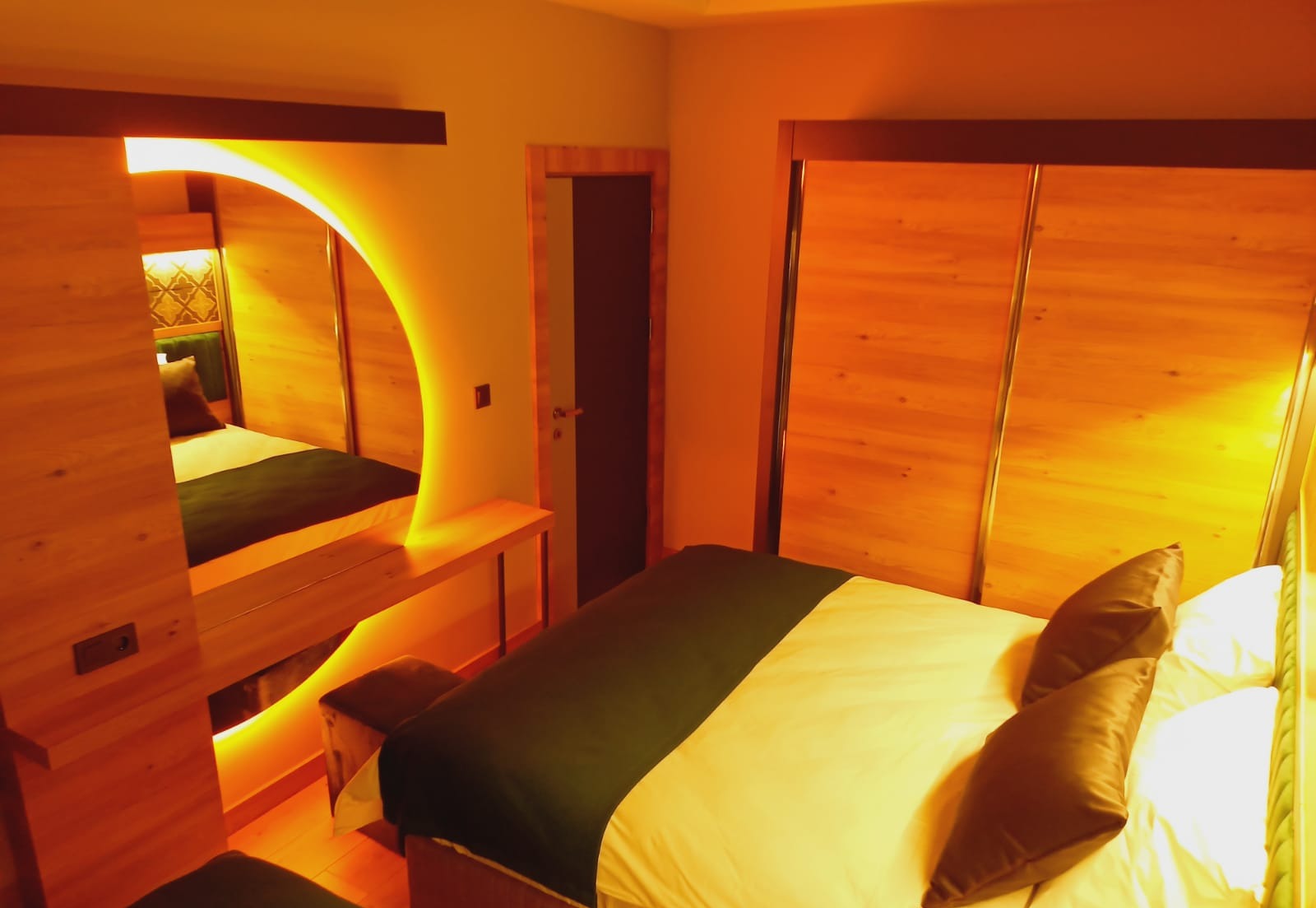 Sarıkamış Dinamik Otel Standart Suit Oda