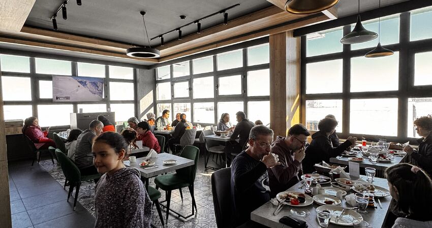 Sarıkamış Dinamik Otel